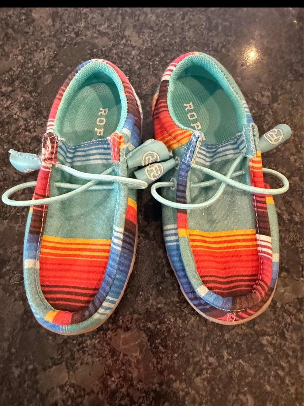 Roper Kids Blue Aztec Canvas Chukkas. Size 9, brand new